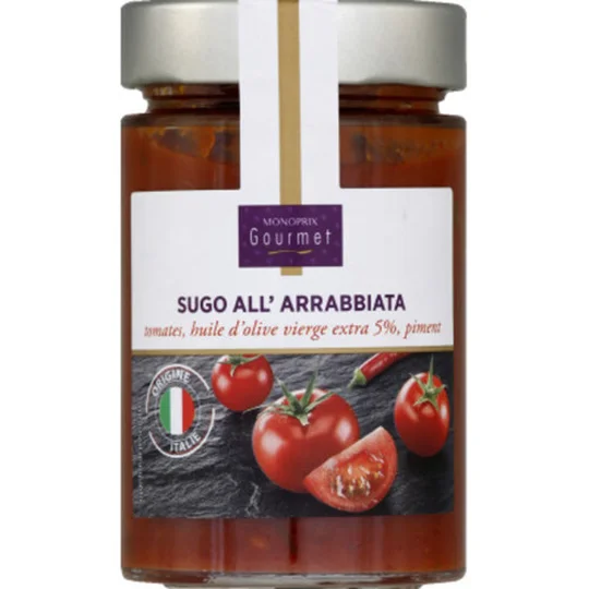 Sugo all arrabbiata, tomates, huile d olive et piment