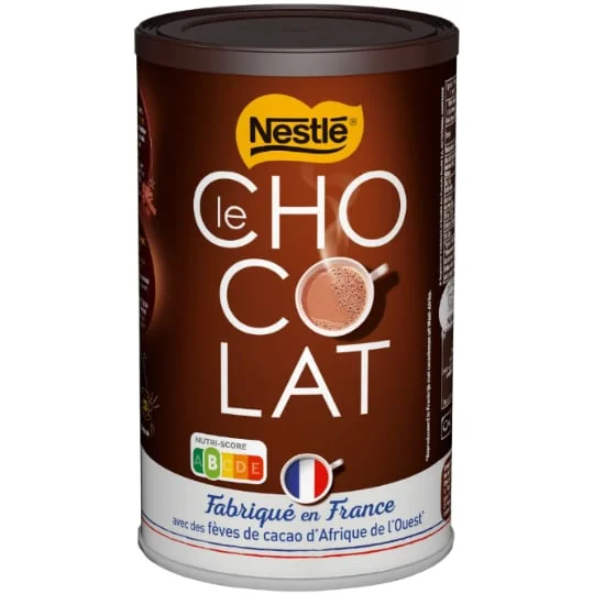 Chocolat en poudre avec fèves de cacao