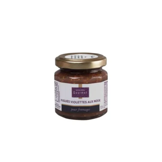 Préparation de figues violettes aux noix
