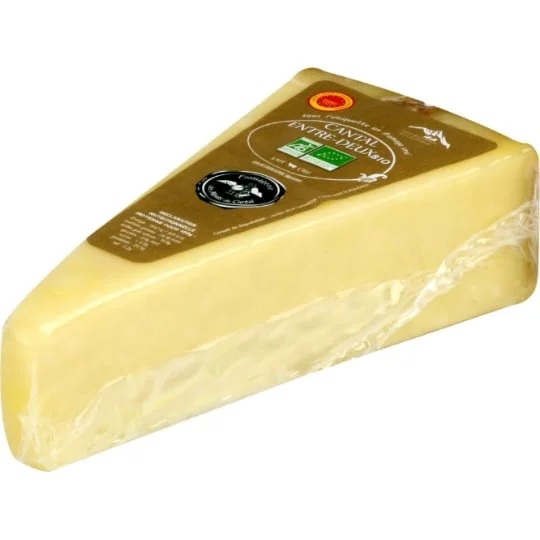 Fromage Cantal Bio Entre-deux au lait cru AOP