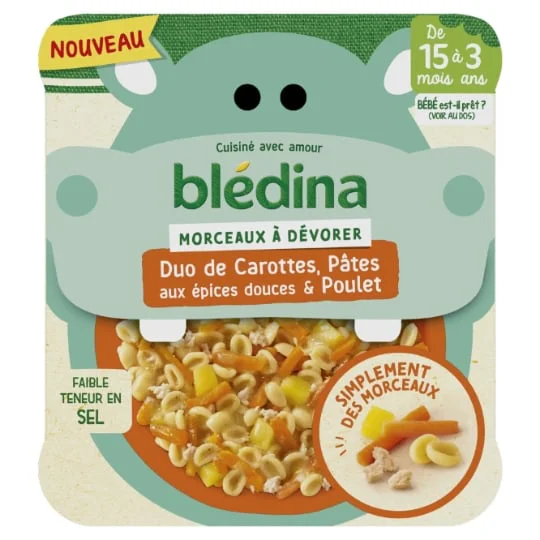 Plat bébé dès 15 mois morceaux de carottes pâtes aux épices douces et poulet