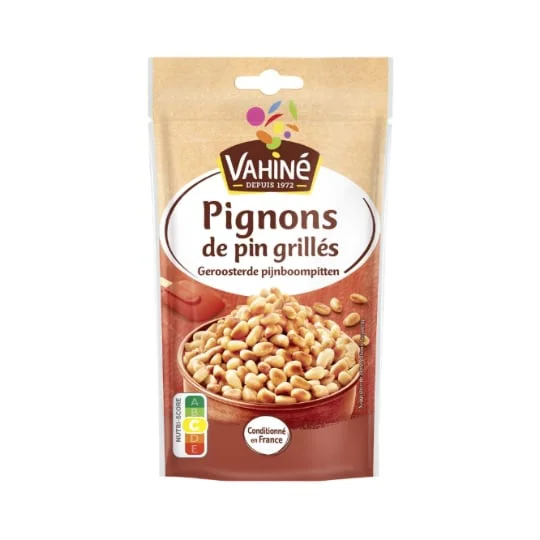 Pignons de pin grillés