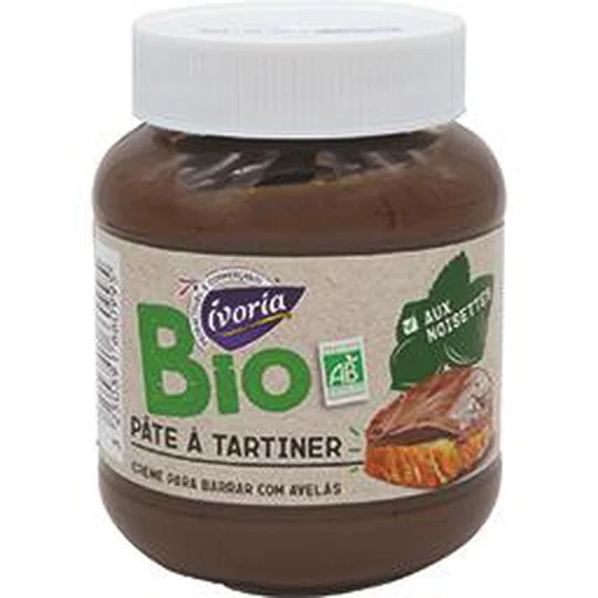 Pâte à tartiner aux noisettes BIO