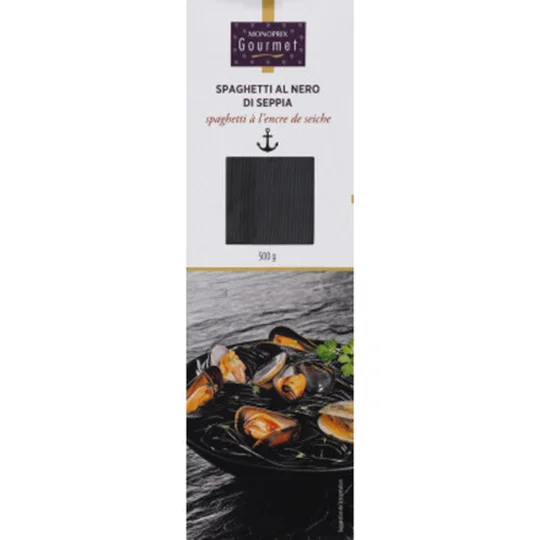 Spaghetti à l'encre de seiche