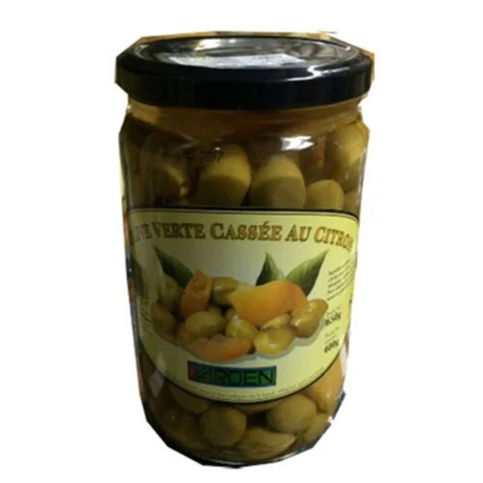 Olive verte cassée au citron