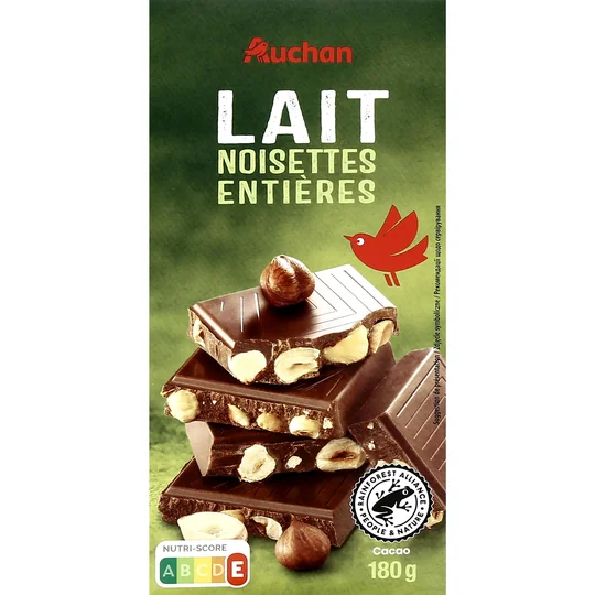 Tablette de chocolat au lait aux noisettes entières