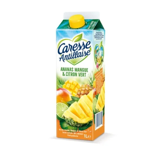 Jus de fruits ananas mangue citron vert