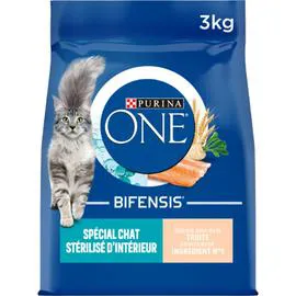 PURINA Croquettes pour chat à la truite et aux céréales complète 3kg