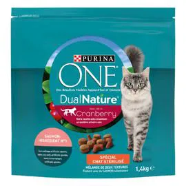 PURINA Croquettes pour chat avec de la Cranberry et du Saumon 1,4kg