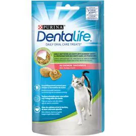 PURINA, DENTALIFE Friandise pour chat pour chat adulte au saumon 40g