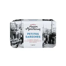 MAISON AROSTÉGUY Petites sardines à l'huile d'olive et au piment d'Espelette 81g