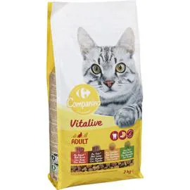 CARREFOUR Croquettes pour chat au boeuf et légumes 2kg